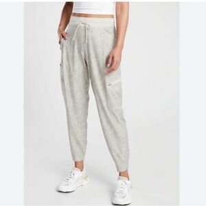 Athleta Venture Printed Pant Viper Grey Size 4